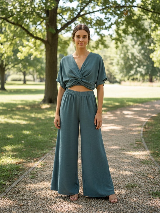 Zenana Outfitters Pants - Zenana Outfitters Women’s 2 piece set in sage green. Size Medium Brand New